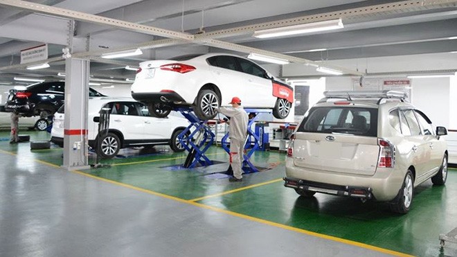 Chăm sóc và kiểm tra xe ô tô trước mỗi hành trình xa và dài ngày.