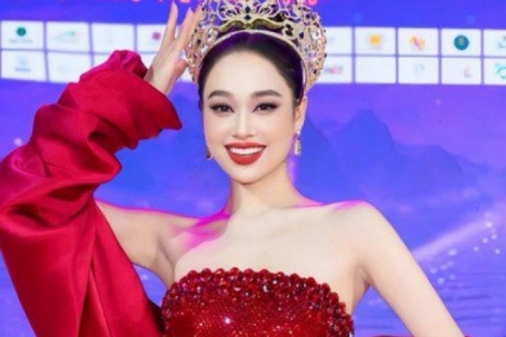 Tuổi 21 giỏi giang của Hoa hậu xứ Thanh Nguyễn Thị Mỹ Linh