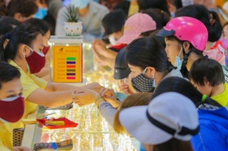 Liệu có kịp vận hành sàn giao dịch vàng trước 10-2 như yêu cầu của Thủ tướng?