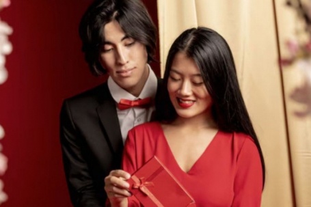 Số cuối ngày sinh Âm lịch của người phụ nữ giàu tình cảm, hậu vận không lo thiếu thốn