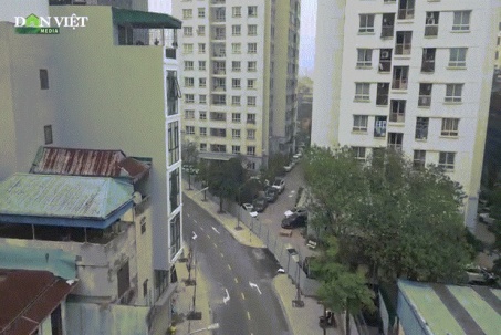 Tuyến đường được mệnh danh là "đường cong mềm mại" lách qua 2 chung cư chính thức thông xe