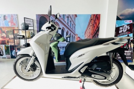 Giá vua tay ga Honda SH125i mới nhất dịp giáp Tết Bính Ngọ 2026
