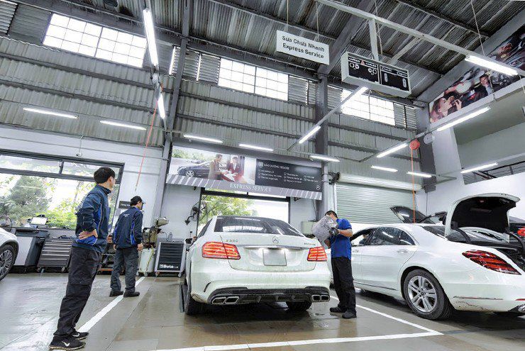 Chăm xe tại những nơi uy tín và sử dụng phụ tùng, phụ kiện chính hãng.&nbsp;