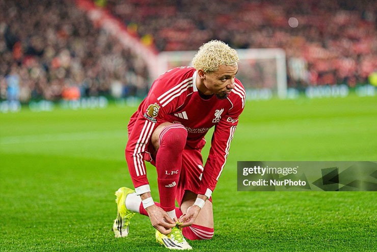 Ekitike chứng tỏ tầm quan trọng trong màu áo Liverpool