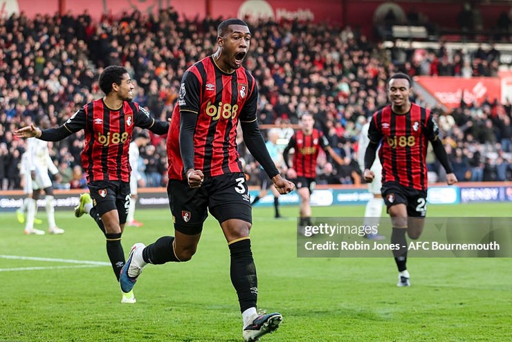 Bournemouth gỡ hòa cảm xúc