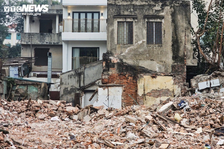 Sau di dời dân cư, khu vực ven Hồ Gươm bắt đầu thi công quảng trường - 8