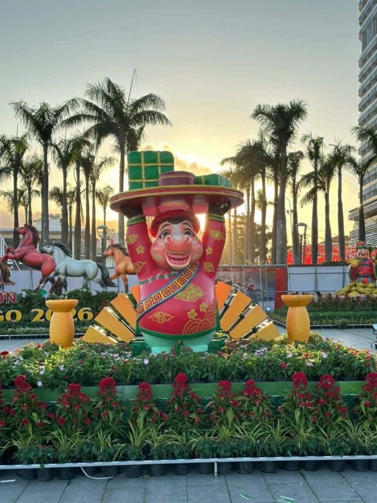 Linh vật ngựa 'hệ chill' ở Quy Nhơn gây bão mạng xã hội - 6