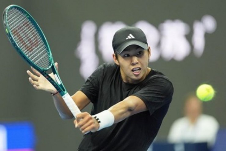 Tennis đỉnh cao thế giới: Minaur gặp khó trước Arthur Fils, Tien hạ nhà vô địch Grand Slam?