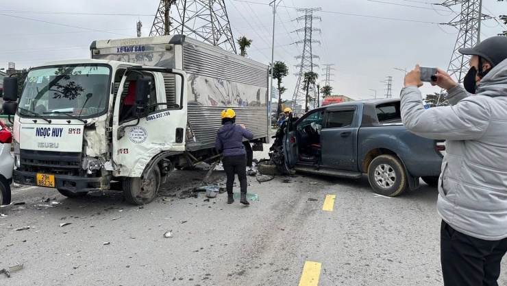 Hiện trường vụ tai nạn. Ảnh: Nguyễn Tuấn