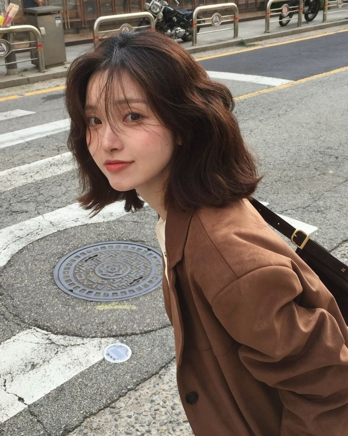 4 kiểu tóc 'hack tuổi' cho chị em F5 diện mạo chơi Tết - 3