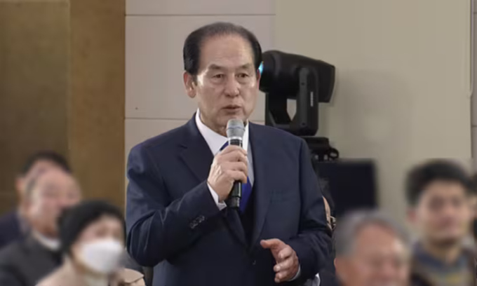 Chủ tịch huyện Jindo Kim Hee-soo. Ảnh: MK