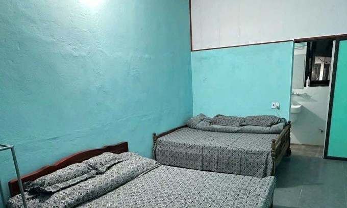 Một phòng nghỉ đang được cho thuê với giá 900.000 đồng dịp Tết qua trung gian. Ảnh: NVCC