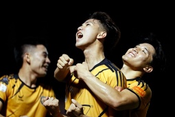 CLB kỳ lạ nhất V-League: Thanh Hóa không đủ người đá, nợ lương vẫn liên tiếp gây sốc