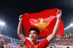 Nguyễn Đình Bắc từ giọt nước mắt tuổi 20 đến ngôi sao mới của bóng đá Việt Nam