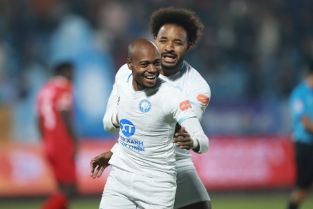 Trực tiếp bóng đá Nam Định - Hà Tĩnh: Albertine "giải cứu" đội khách (V-League) (Hết giờ)