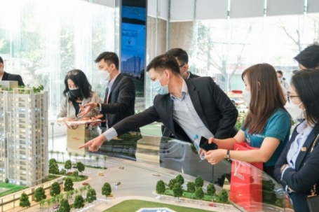 Chạy đua doanh số để nhận thưởng Tết, môi giới bất động sản tung chiêu hút khách