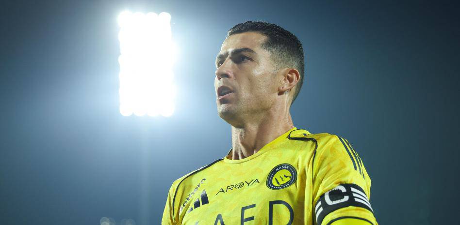 Ronaldo vẫn chưa chịu trở lại thi đấu cho Al Nassr