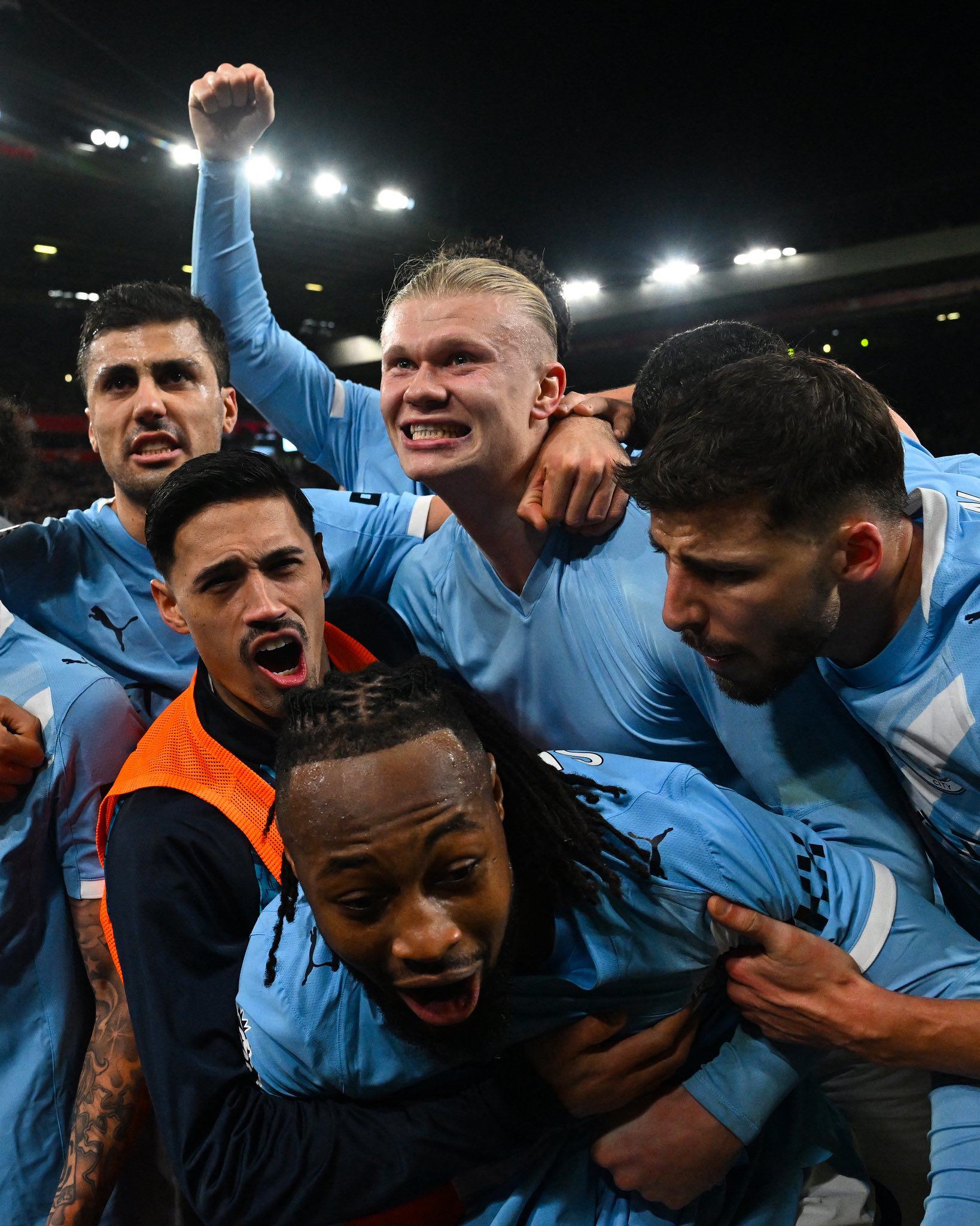 Man City trở thành đội đầu tiên thắng Liverpool cả 2 lượt trong 1 mùa giải, điều không đội nào làm được trong cả kỷ nguyên Jurgen Klopp