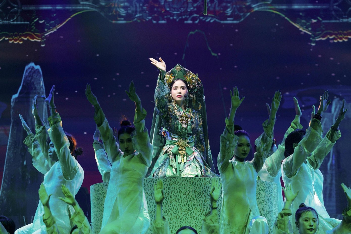 Không thể xuất khẩu sản phẩm văn hóa nếu phụ thuộc vào format ngoại, vì thế, cần thúc đẩy những chương trình thuần Việt.