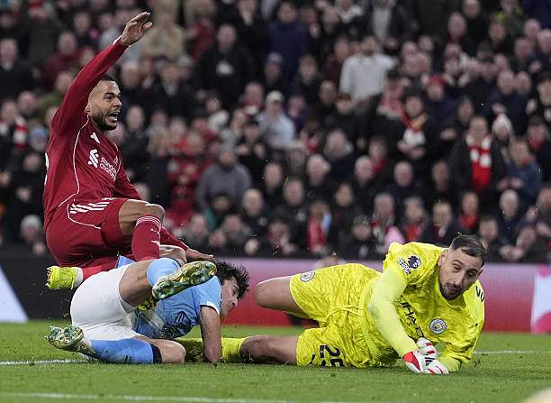 Trực tiếp bóng đá Liverpool - Man City: Szoboszlai bị thẻ đỏ nhưng Cherki mất bàn thắng (Ngoại hạng Anh) (Hết giờ) - 6