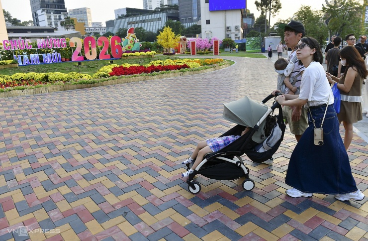 Diện mạo các khu 'đất vàng' bỏ hoang thành công viên dịp Tết - 5