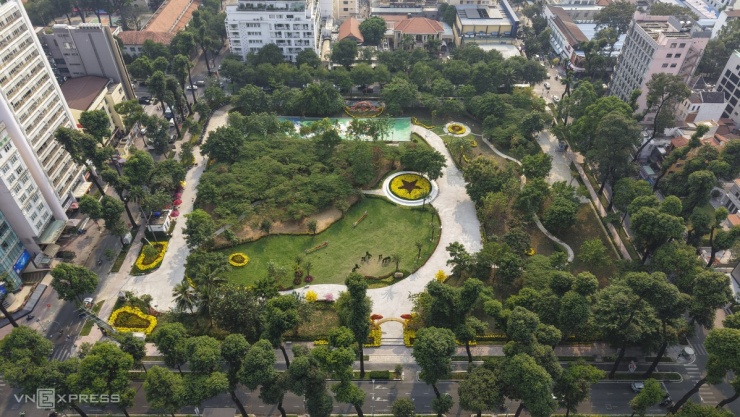 Diện mạo các khu 'đất vàng' bỏ hoang thành công viên dịp Tết - 15