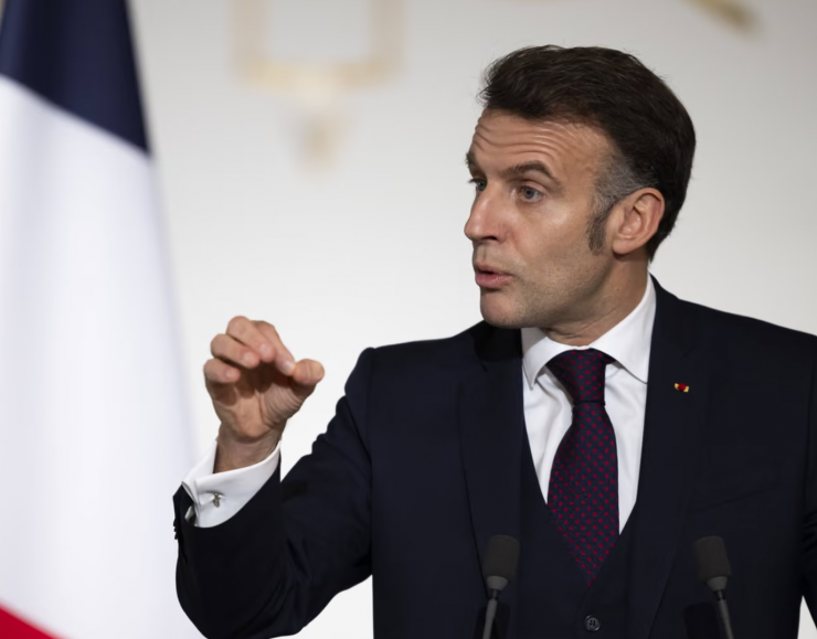 Đối thoại nhưng "không nên ngây thơ"