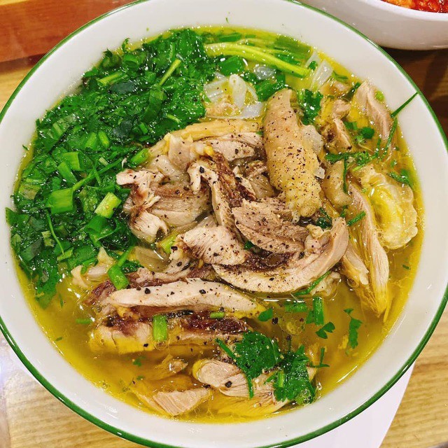 Bà xã NSND Công Lý dọn mâm cúng ông Táo cực đẹp mắt, cầu mong bình an cho gia đình - 12