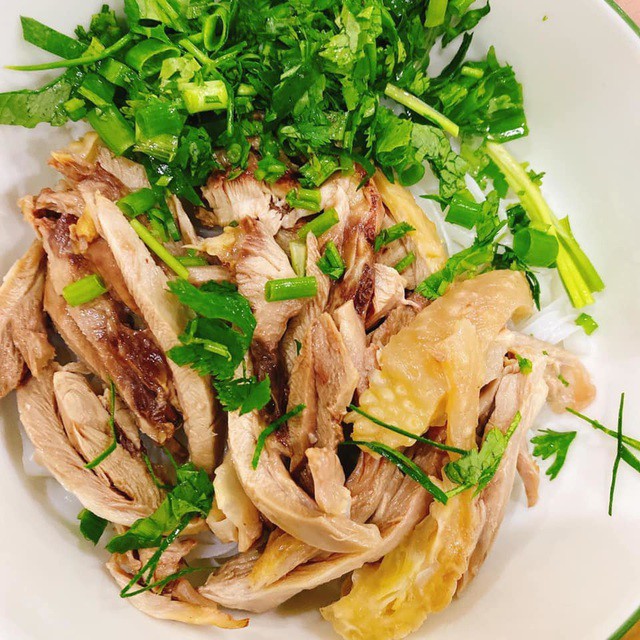 Bà xã NSND Công Lý dọn mâm cúng ông Táo cực đẹp mắt, cầu mong bình an cho gia đình - 13