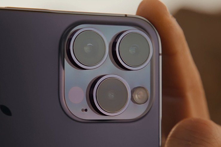 Camera iPhone hiện nay có độ phân giải đến 48 MP.