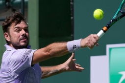 Tennis đỉnh cao thế giới: "Người thép" Wawrinka thị uy, Aliassime - Tsitsipas tung hỏa lực