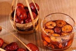 3 loại trà thảo dược giúp tỉnh táo, giảm mệt mỏi khi dọn dẹp Tết