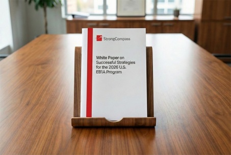 Strong Compass công bố “Sách Trắng Chiến Lược EB1A 2026”: Giải mã logic trình bày “Ảnh hưởng Chuyên môn” trong hồ sơ định cư nhân tài kiệt xuất