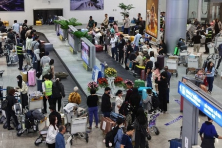 TP HCM đo thân nhiệt toàn bộ khách nhập cảnh để ngừa virus Nipah