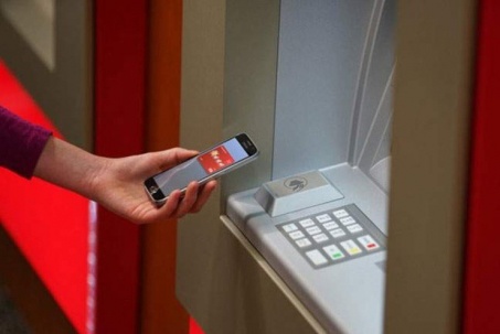 Làm gì khi rút tiền cây ATM ngày Tết, tiền đã trừ nhưng máy không nhả tiền?