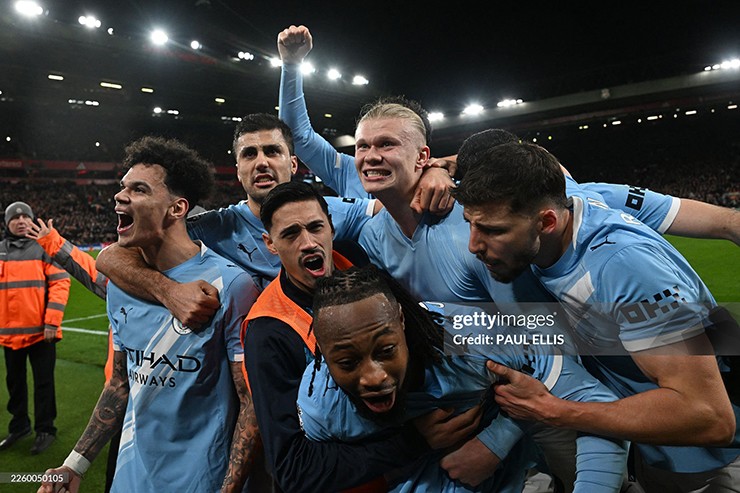 Man City của Pep Guardiola chưa tận dụng tốt nguồn lực từ ghế dự bị tại NHA mùa này