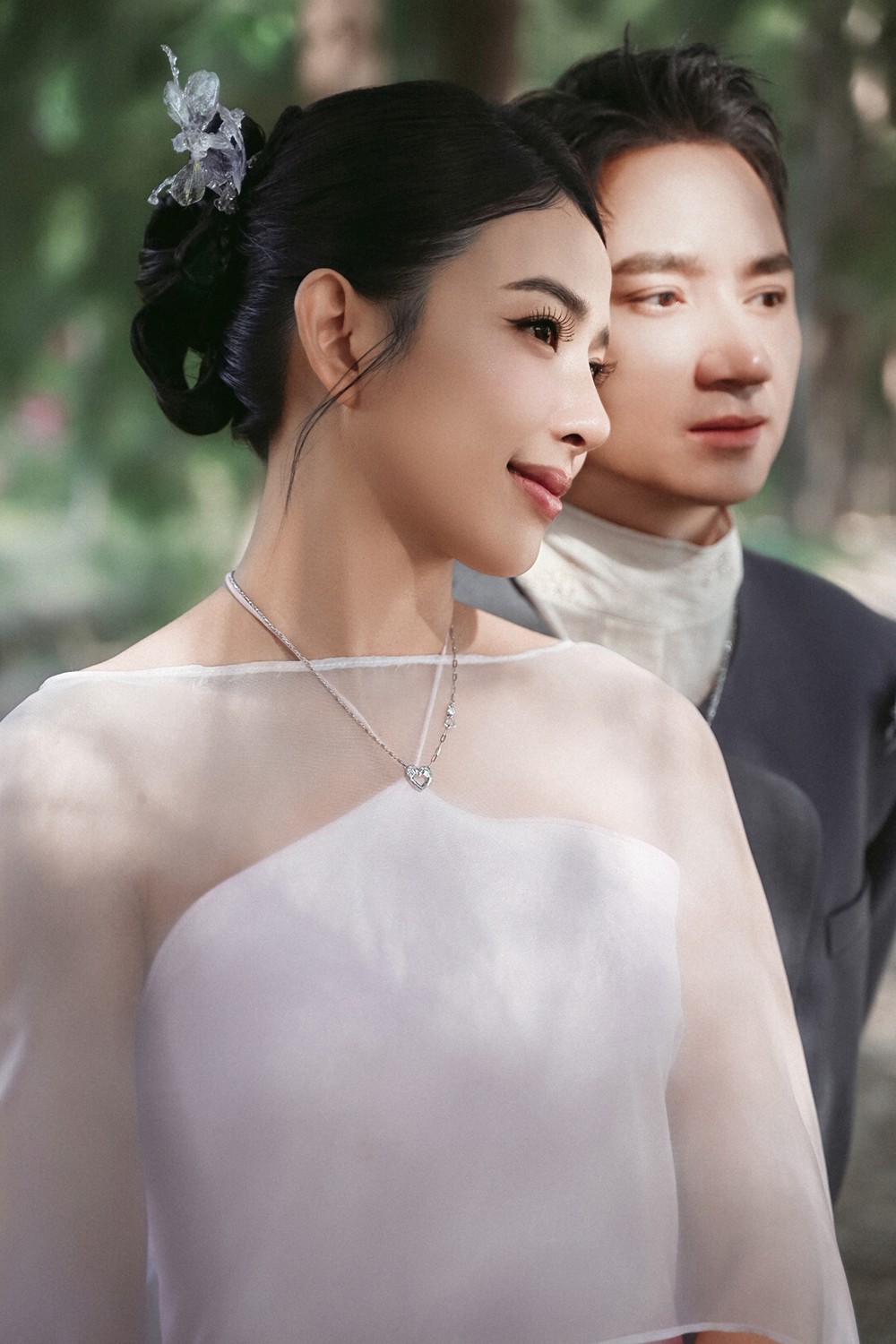 Qua MV, PNJ và Phan Mạnh Quỳnh gửi gắm thông điệp “ngại gì nói yêu” để thấy được “trung nhân”.