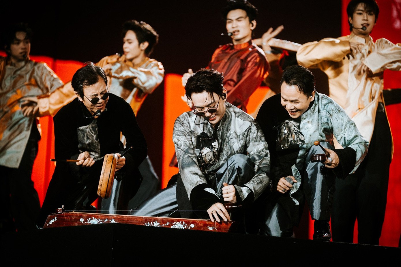 Soobin và Quốc Thiên làm show cá nhân và bán "cháy vé", đây là tín hiệu tích cực.