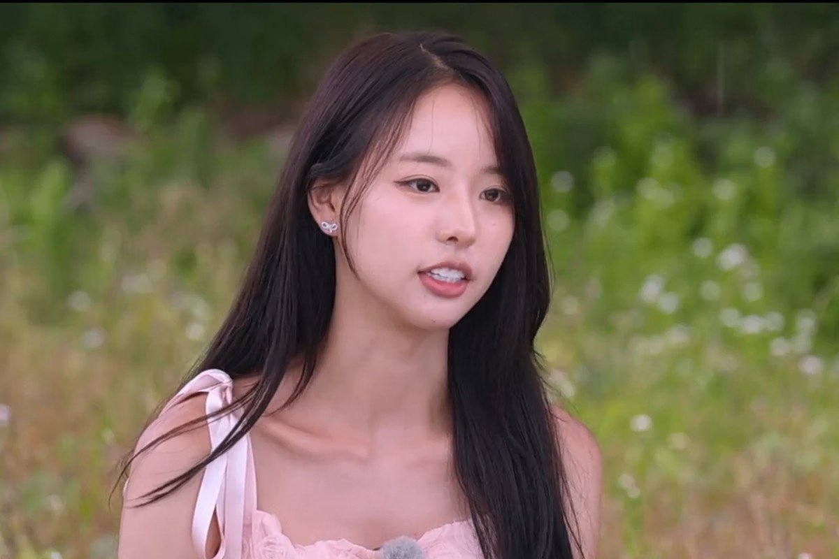 Á hậu học giỏi gây chú ý - 3