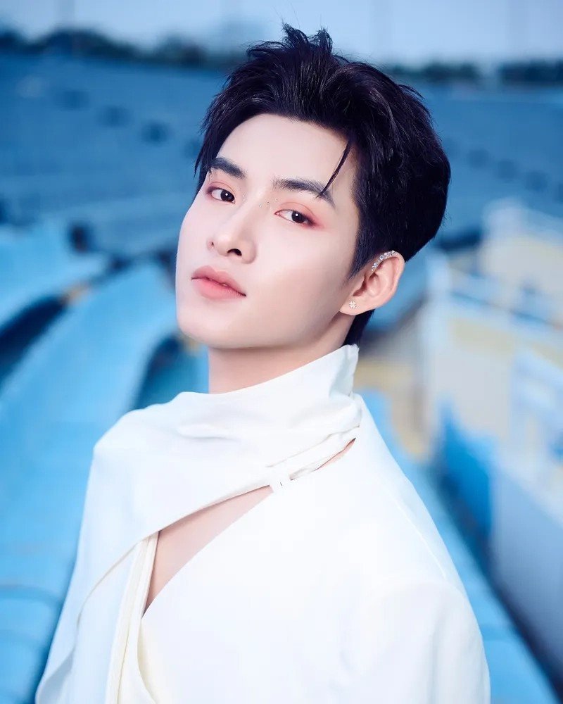 Lê Huỳnh Thúy Ngân, Ninh Dương Lan Ngọc, Hùng Huỳnh, Jack lọt vào đề cử top 100 gương mặt đẹp nhất thế giới năm 2026 do TC Candler bình chọn.