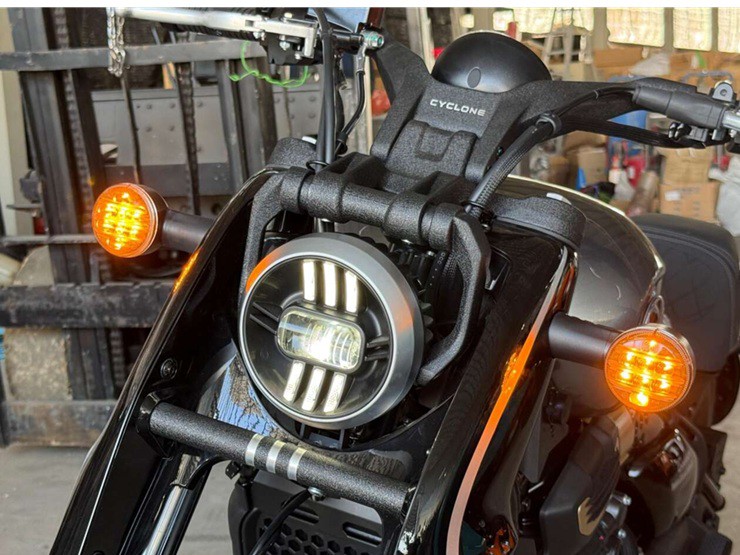 Cyclone RA600 ra mắt, giá rẻ đe dọa “ngôi vương” Honda Rebel 500 - 2