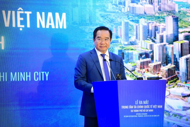 Chủ tịch UBND TPHCM Nguyễn Văn Được phát biểu tại lễ ra mắt