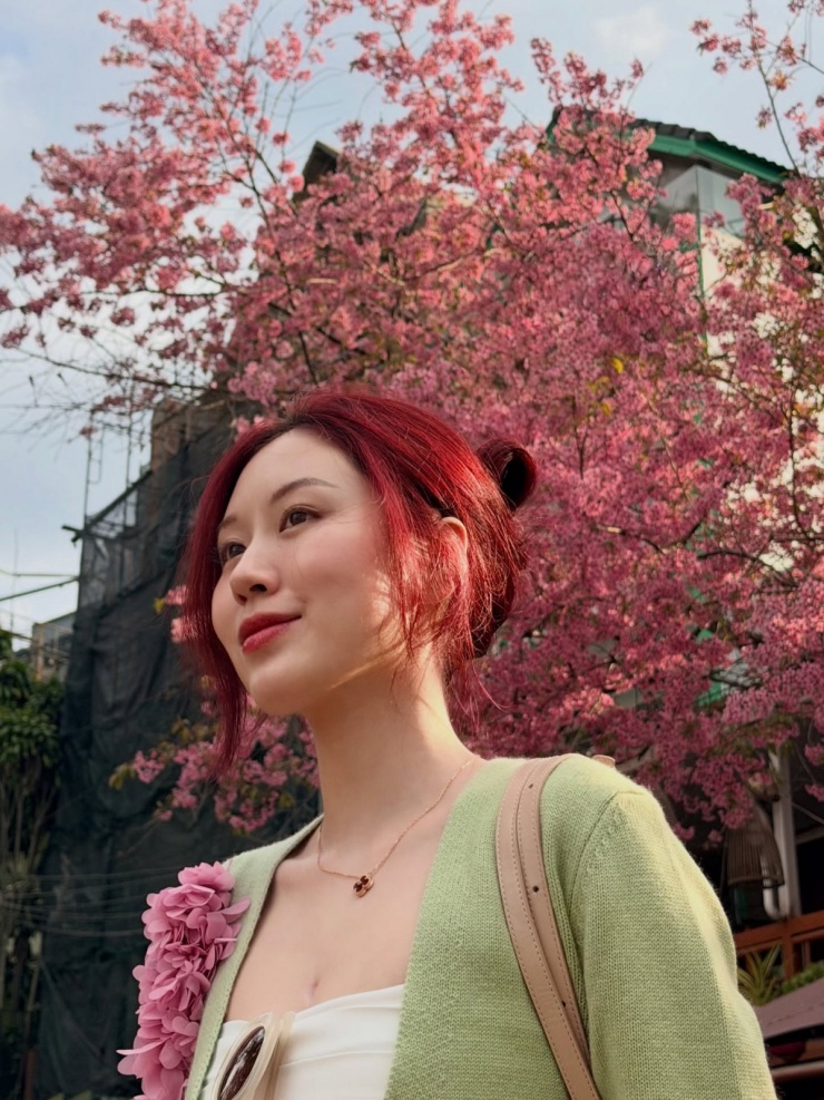 Sao Việt bắt trend check in mai anh đào Đà Lạt - 7