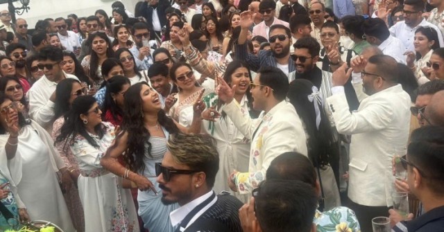 Tỉ phú Ấn Độ tổ chức lễ cưới kéo dài trong 5 ng...