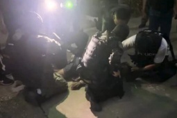 Thái Lan: Cảnh sát bắn hạ thanh niên xông vào trường học nổ súng, sát hại hiệu trưởng