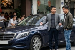 Bạn thân hào phóng cho mượn xe sang giá 3 tỷ đi chơi Tết, có nên mượn không?