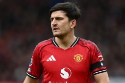 Tin mới nhất bóng đá chiều 11/2: Sáng tỏ tương lai của Maguire ở MU