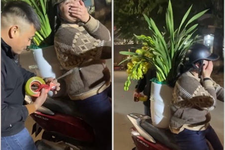 Clip: Cười nghiêng ngả cảnh buộc hoa ngày Tết có 1-0-2