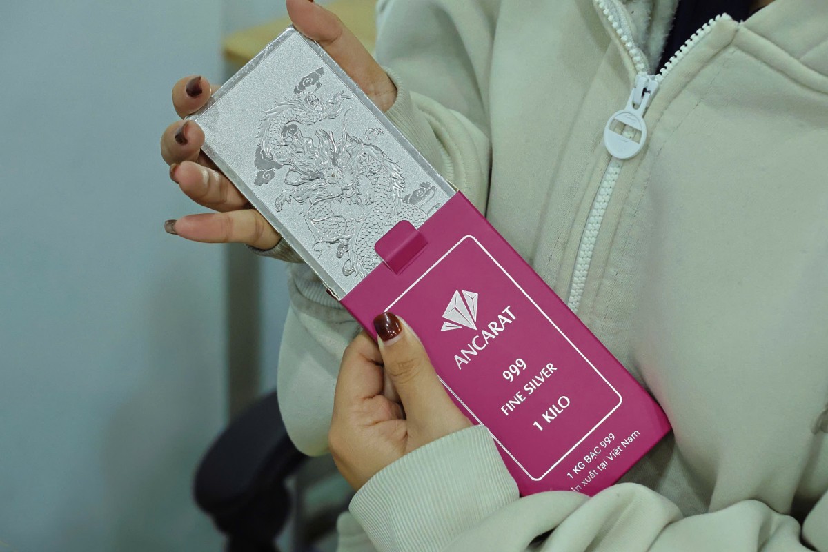 Giá bạc hôm nay 11/2: Bạc trong nước và thế giới cùng tăng - 1