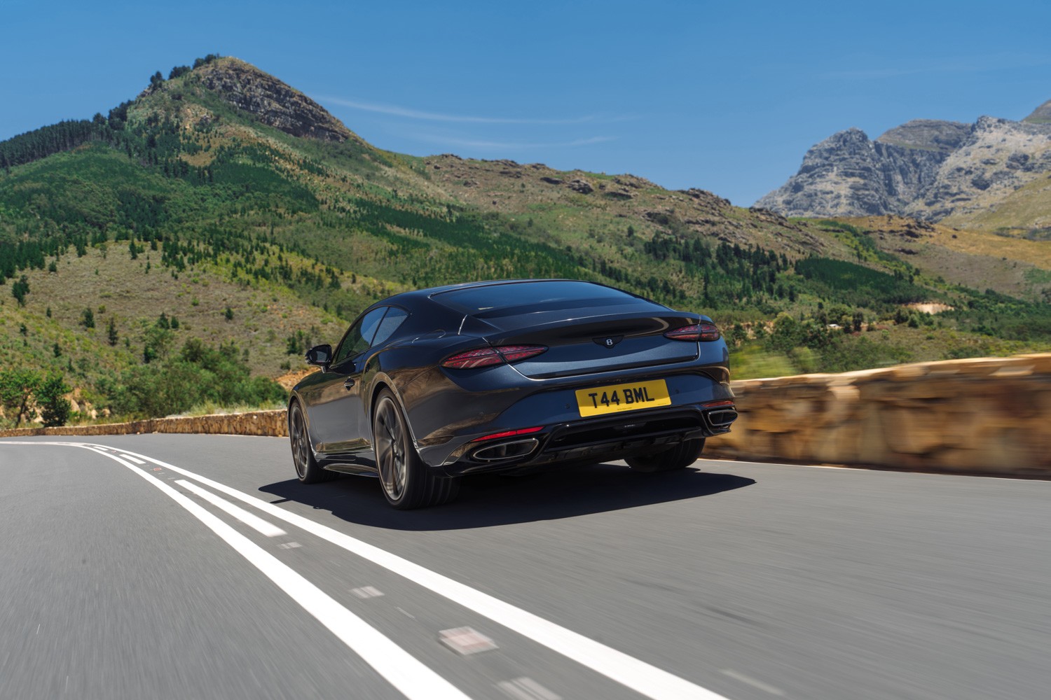 Bentley ra mắt dòng xe Continental GT S mới - 4